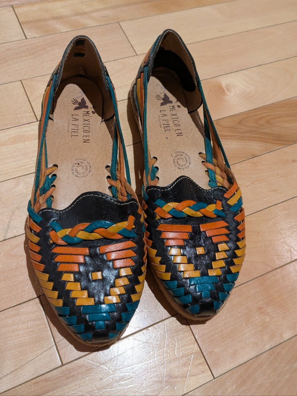 Handwoven Leather Huarache Flats Size 9